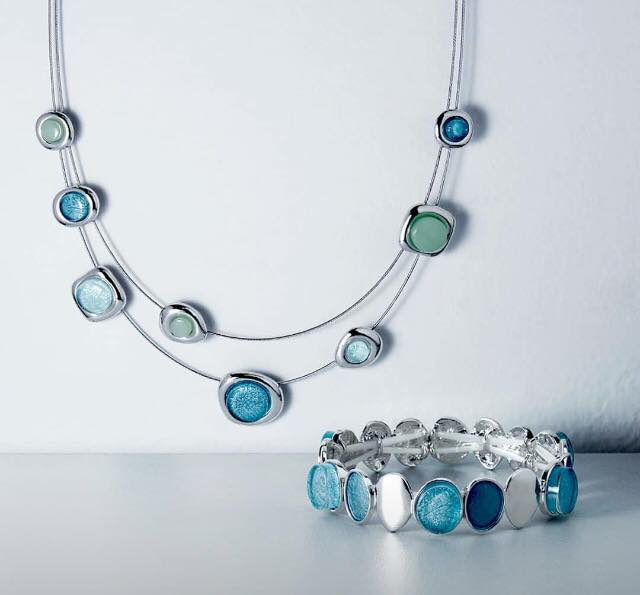 41389636_231694740860207_9198825147706900480_n