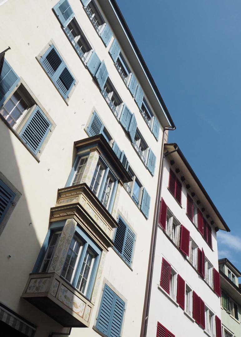 41768497_569551166880925_2517605083252785152_n