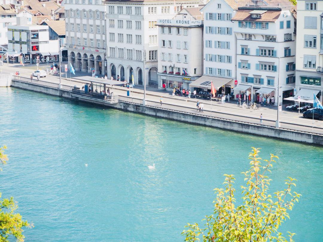 41816458_600094267059585_5966884084490698752_n