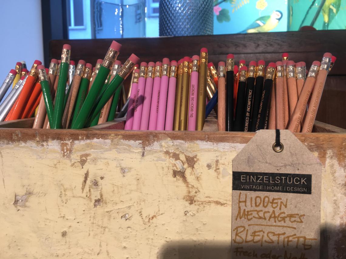 41820778_403601653509616_5686655249591304192_n