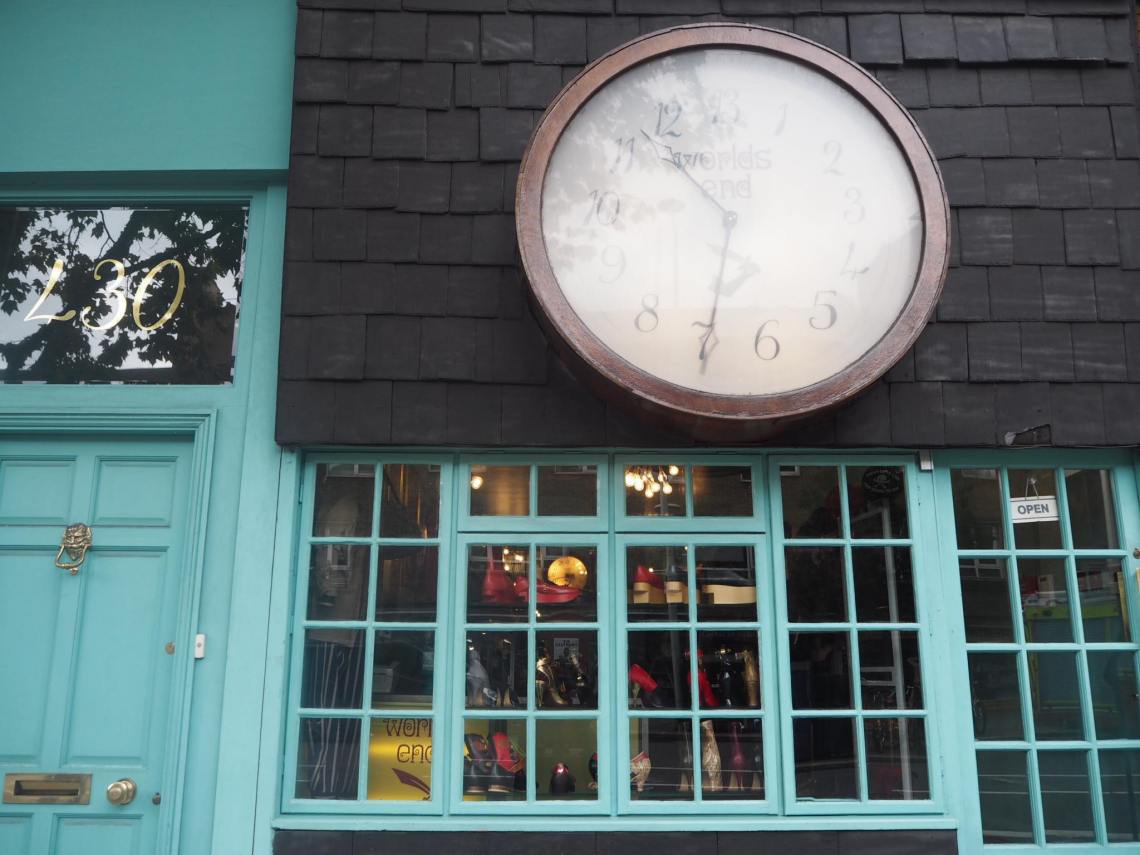 43078556_275494226421537_6104202757403574272_n