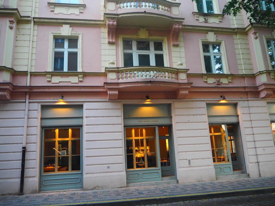 43646328_316111335842339_5086683073215463424_n