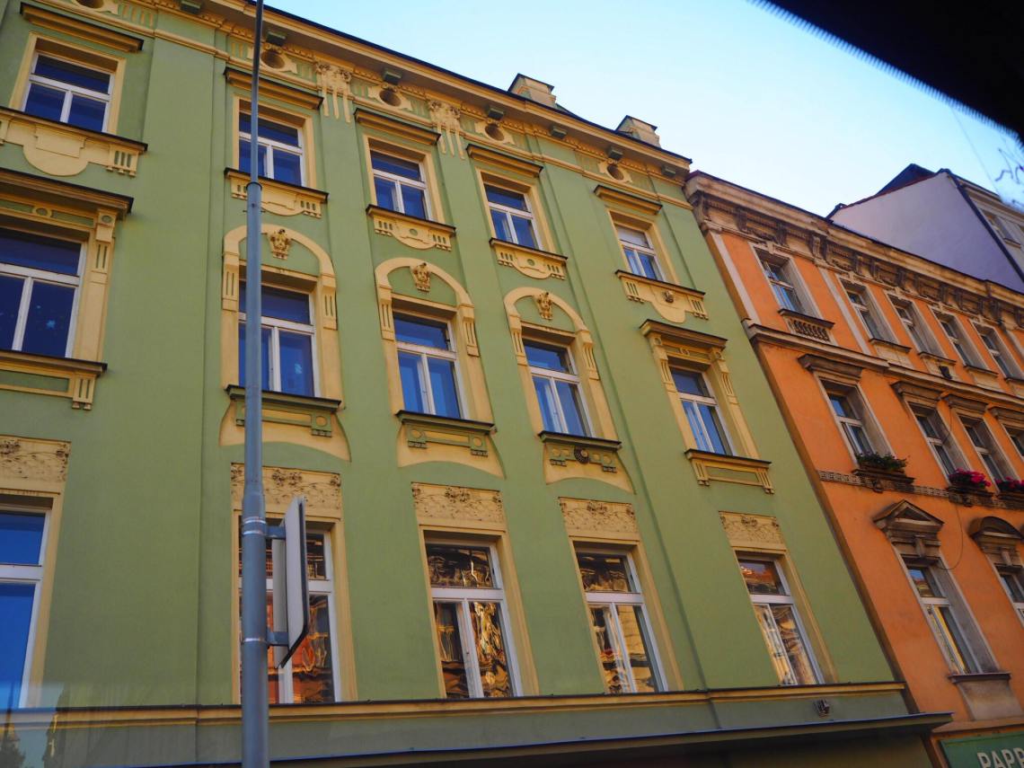 43669130_574804779606248_3111786651576172544_n