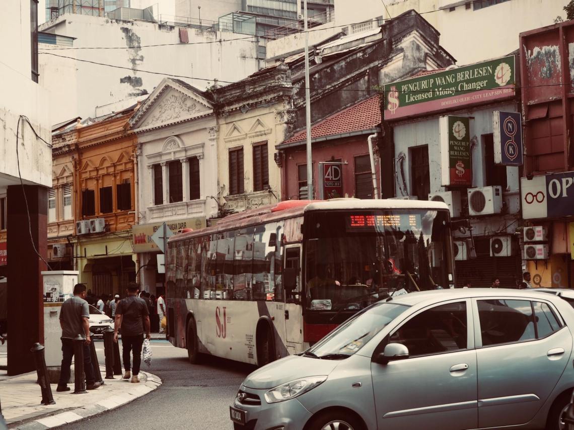 48369703_370973010132940_7856682055646576640_n