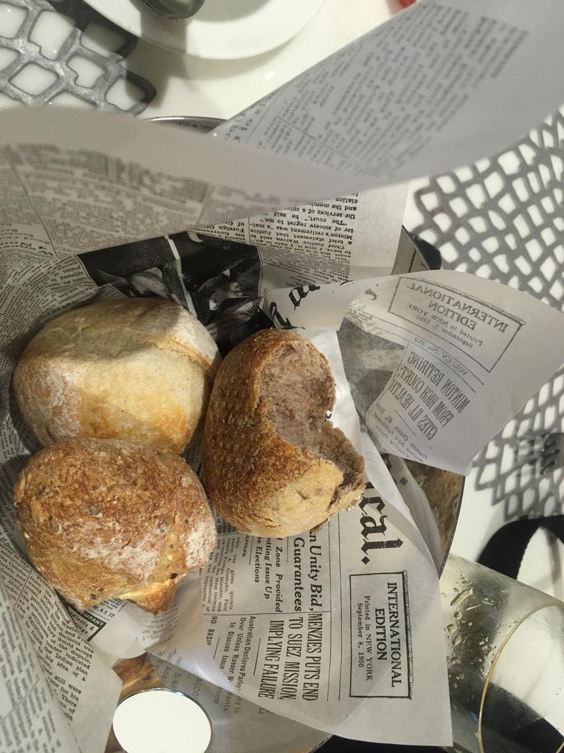 48398049_1941390285973950_3507617009443536896_n