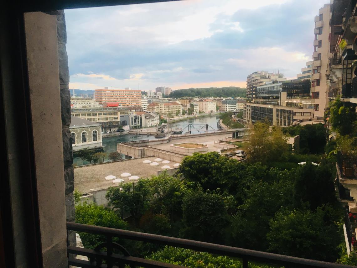 64406560_2420832291481909_1161928493408190464_n